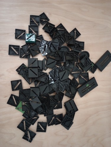 Lots bases for - of, warhammer