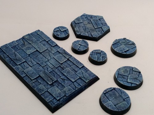 Broken brick bases - broken,